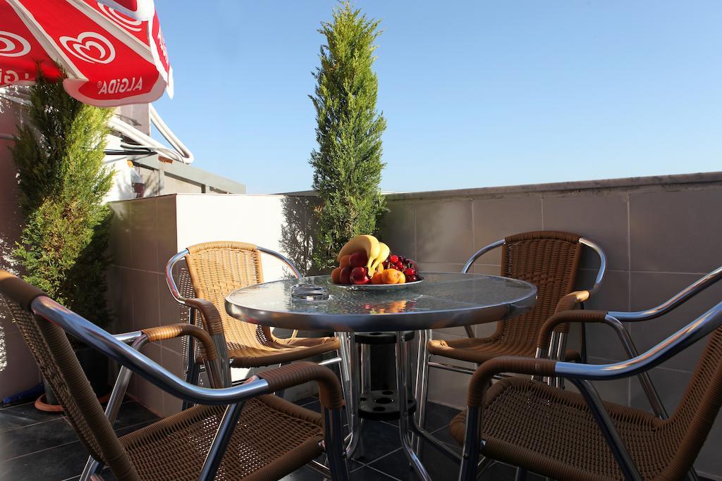 Serra Suites Apartment