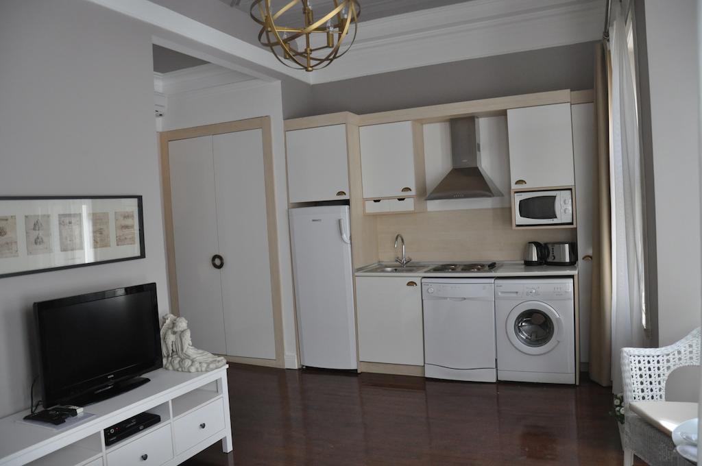 Aparthotel Miel 3*