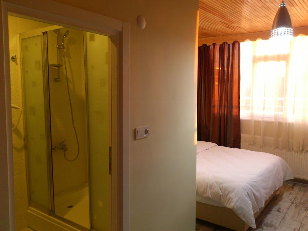 Hotel Pera Main