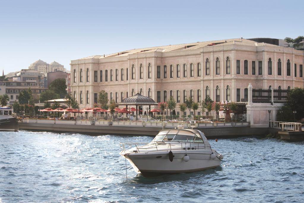 Hotel Four Seasons At The Bosphorus 5*