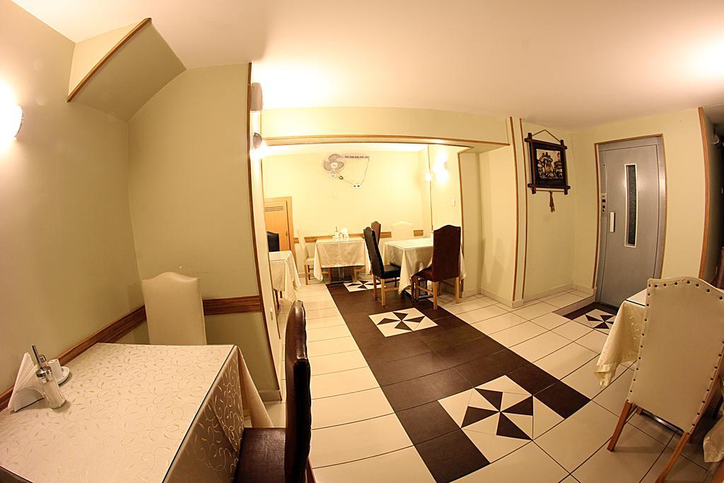 Hotel Paradise 3*