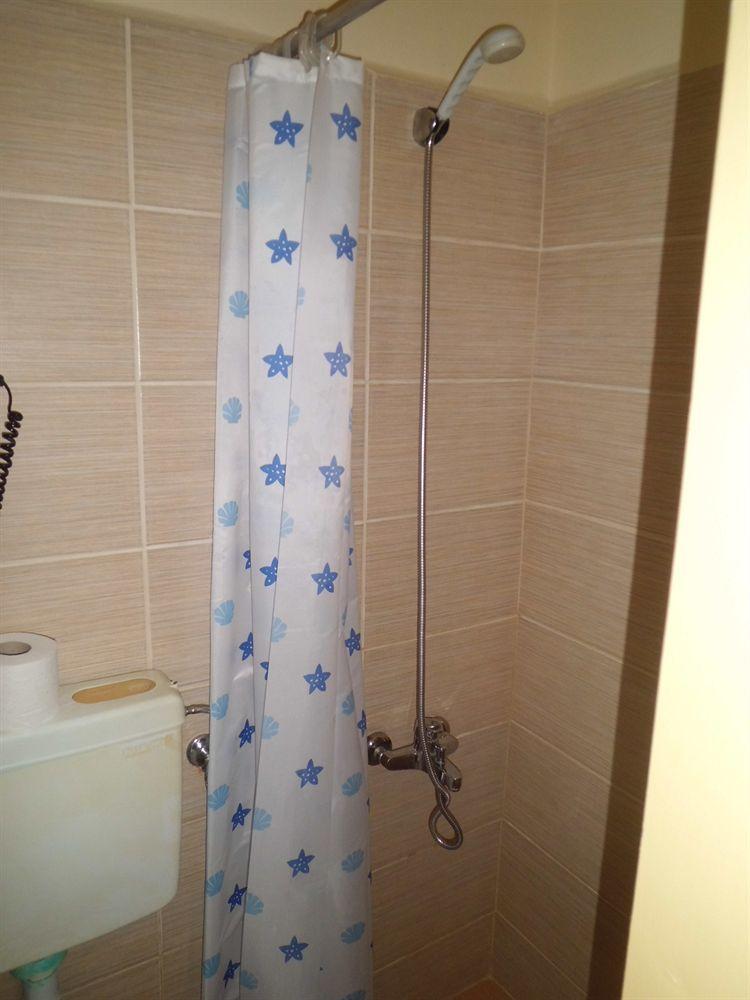 Hotel Berk - Grandma's House