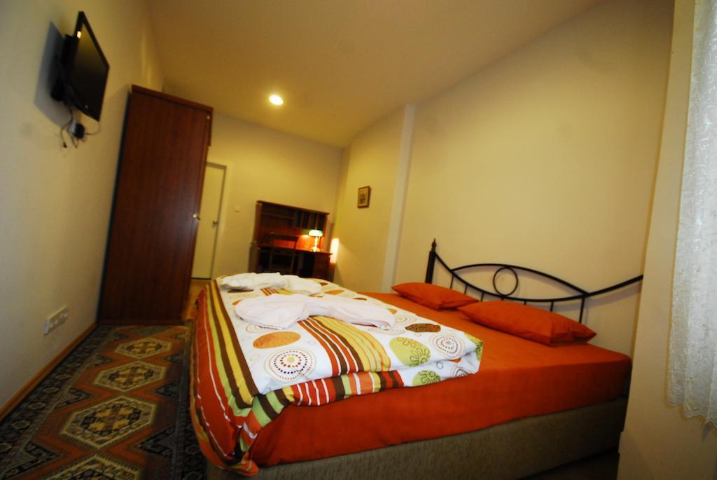 Albergue Station 34 *