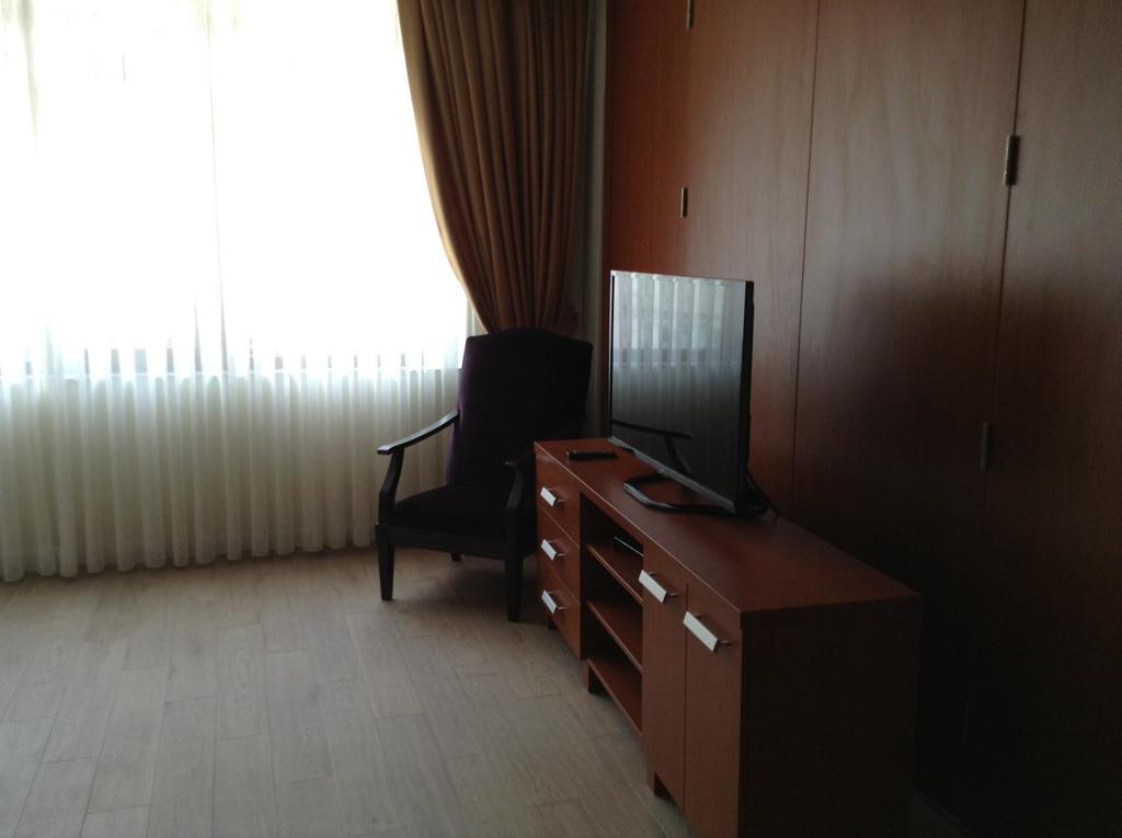 Apartment Honey House *