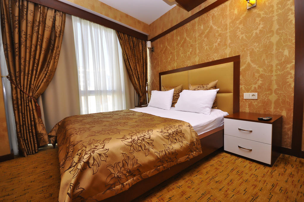 Hotel Asya 3*