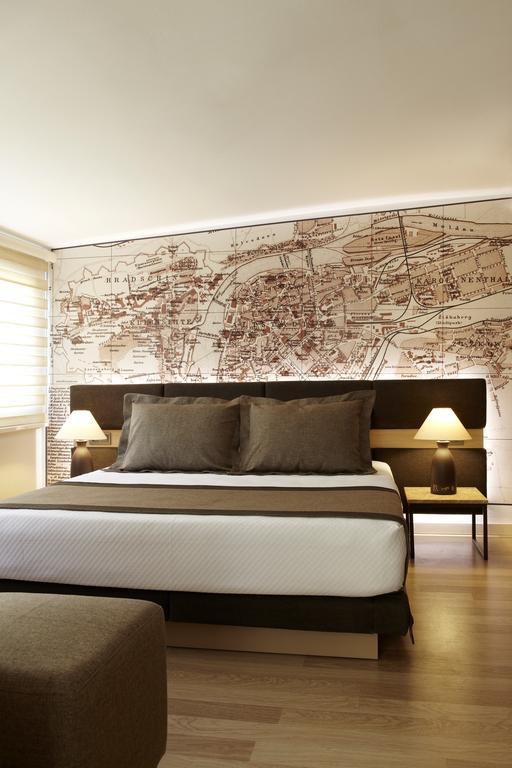 Hotel Maproom