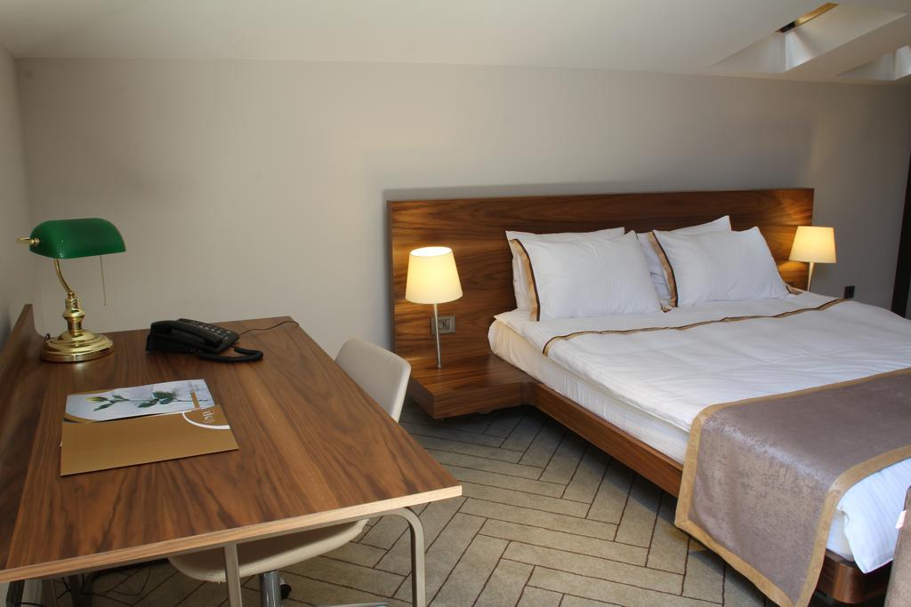 Aparthotel L'onde Business 4*