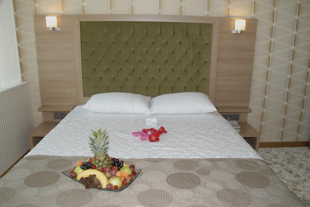 Otel Lounge 2*