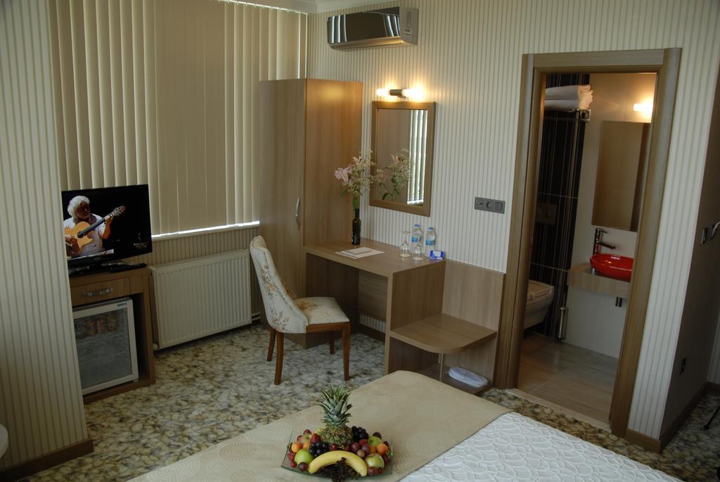 Otel Lounge