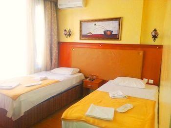 Hotel Sydney 2*