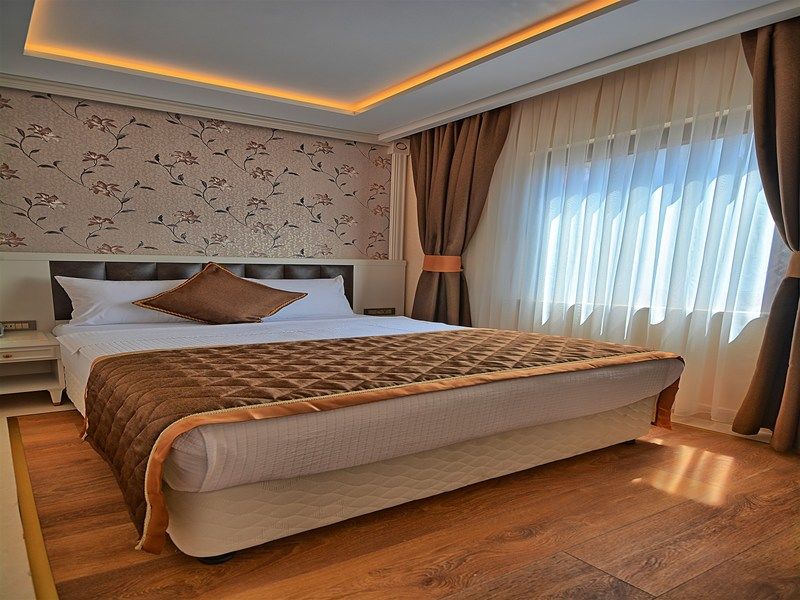 Hotel Samir Deluxe 4*