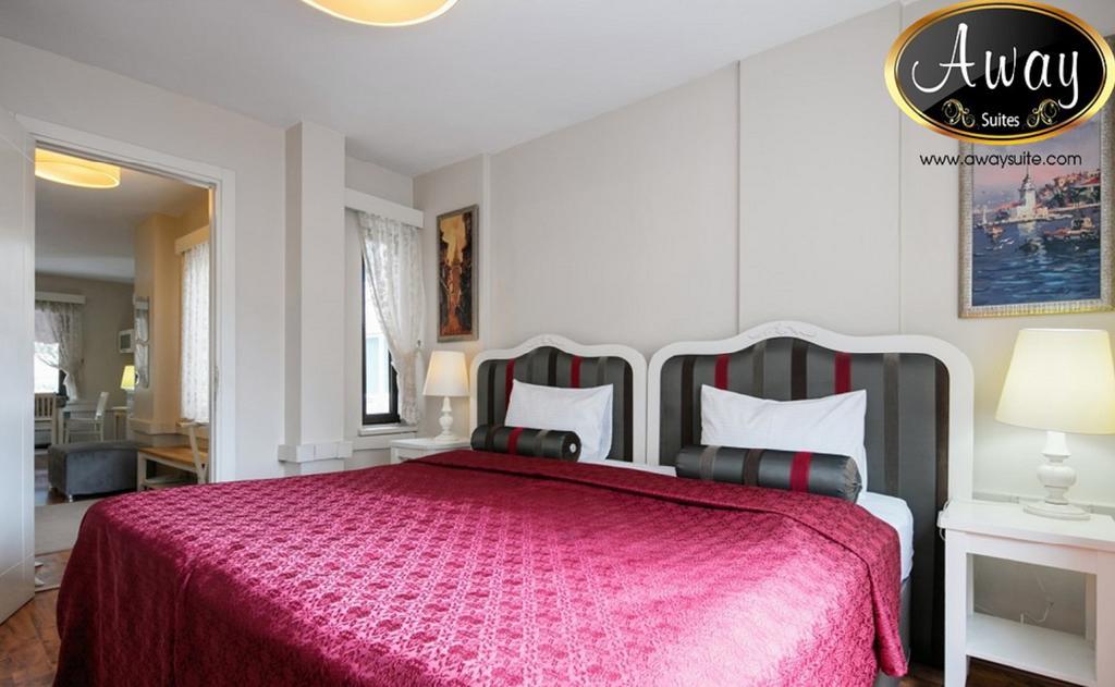 Aparthotel Away