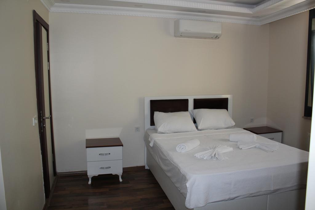 Hotel Golden Halic 3*