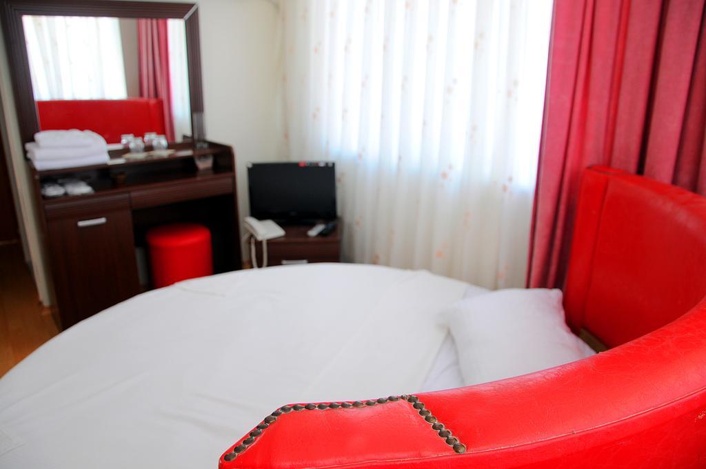 Hotel Sevila 3*