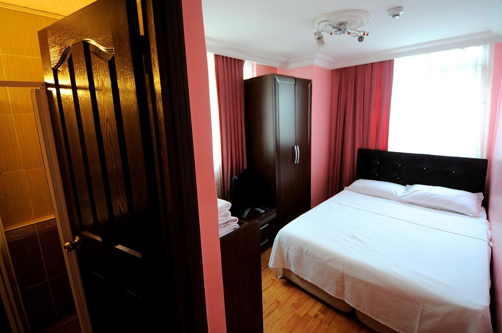 Hotel Sevila 3*