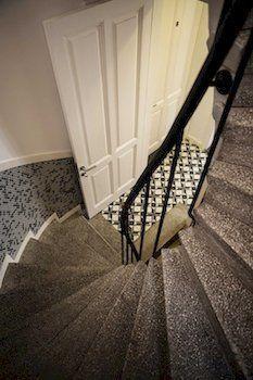 4 Floors