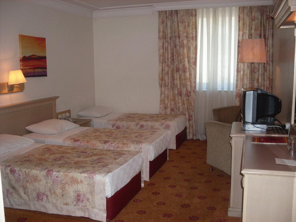 Otel Grand Medya 4*