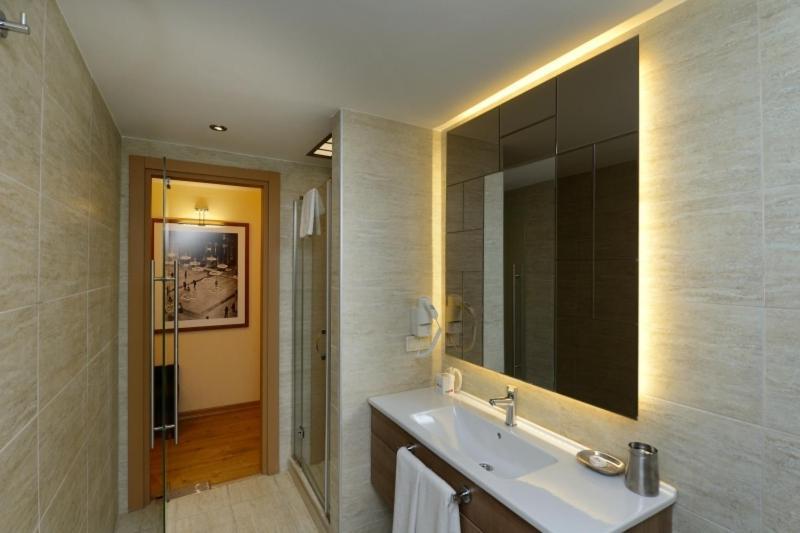 Collage Cihangir 33 2*