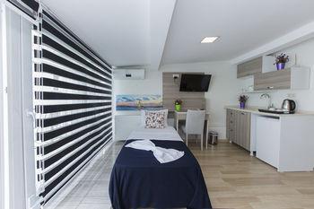 Hotel Luce 3*