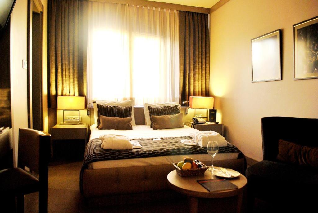 Hotel Alkoclar Keban 4*