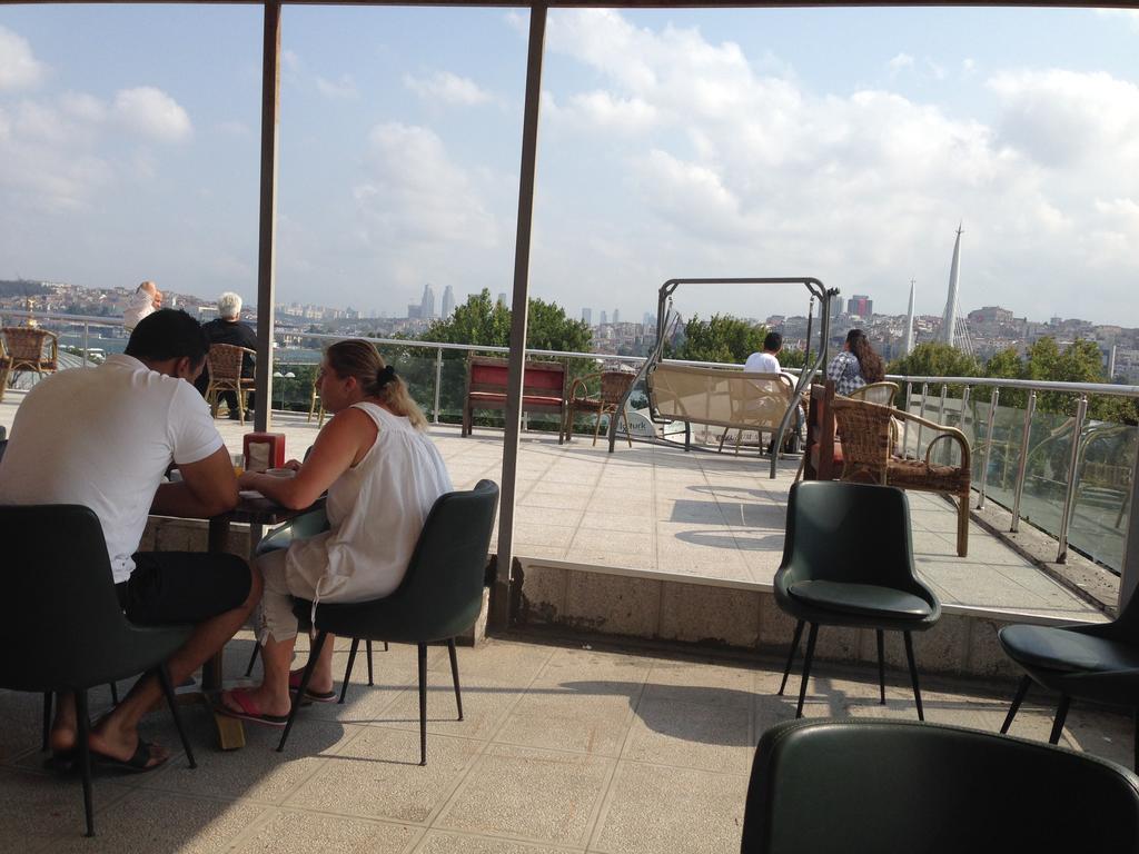 Hotel Golden Halic
