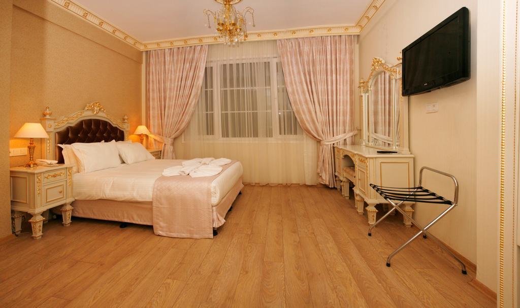 Hotel Karakoy Port