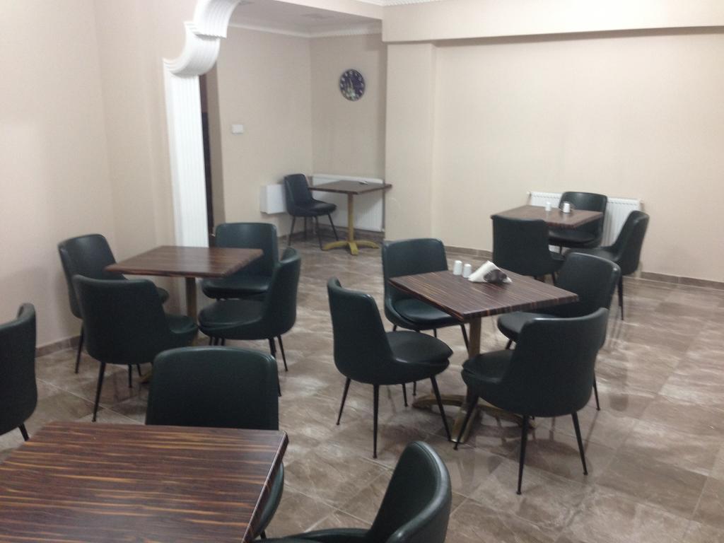 Hotel Golden Halic 3*