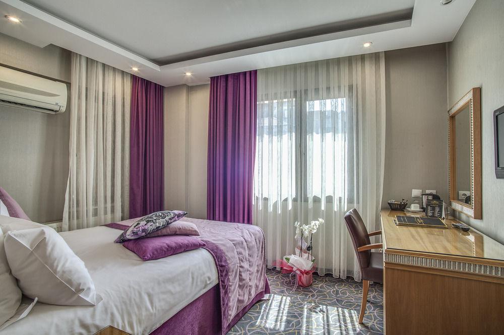 Hotel Carlton Old 4*
