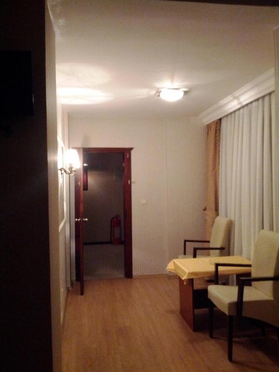 Bekir Otel 2*