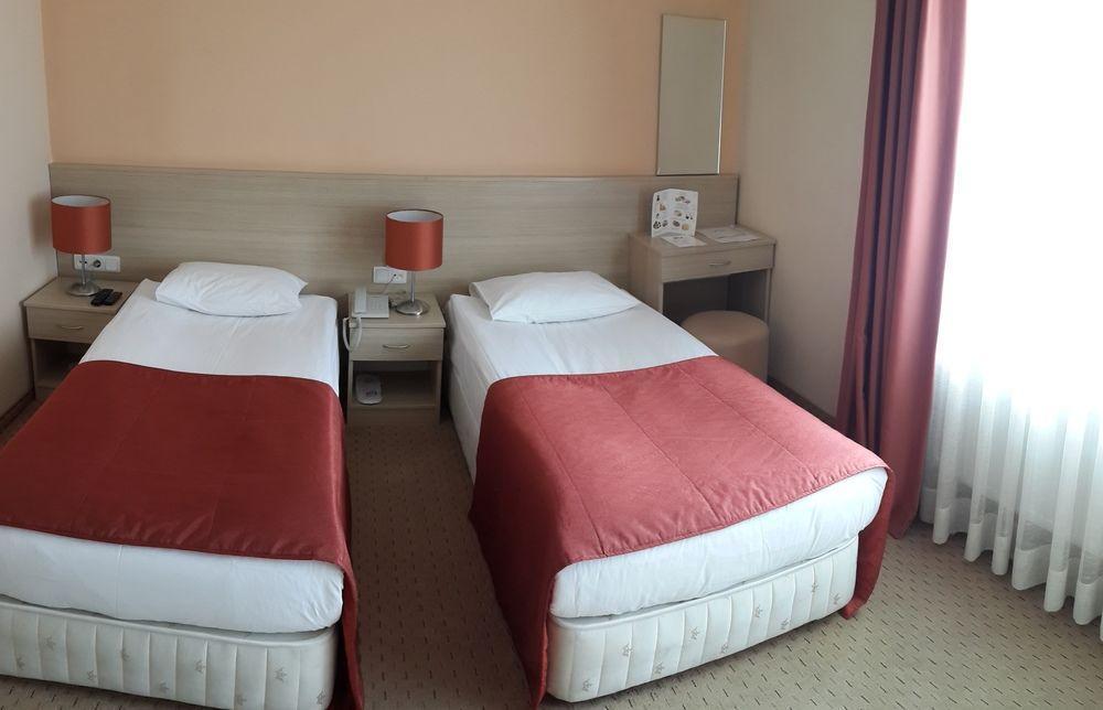 Hotel Payidar