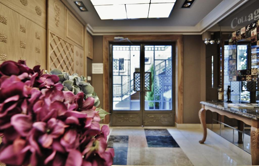 Collage Cihangir 33 Aparthotel