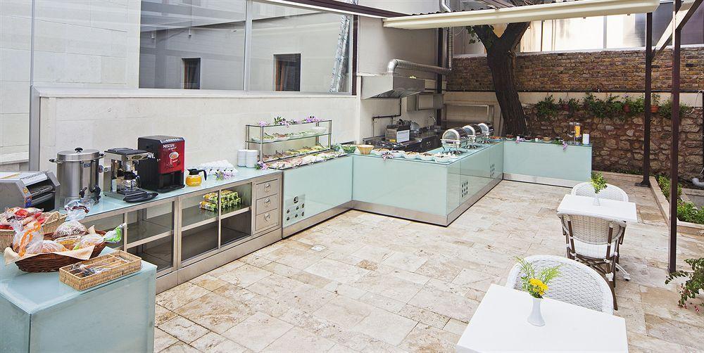 Azade Premier 3* Istanbul