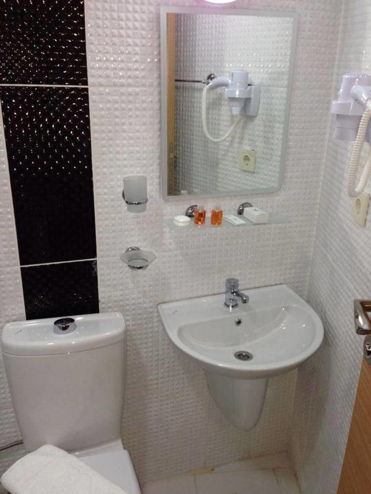 Avcilar Dedem Hotel 3*