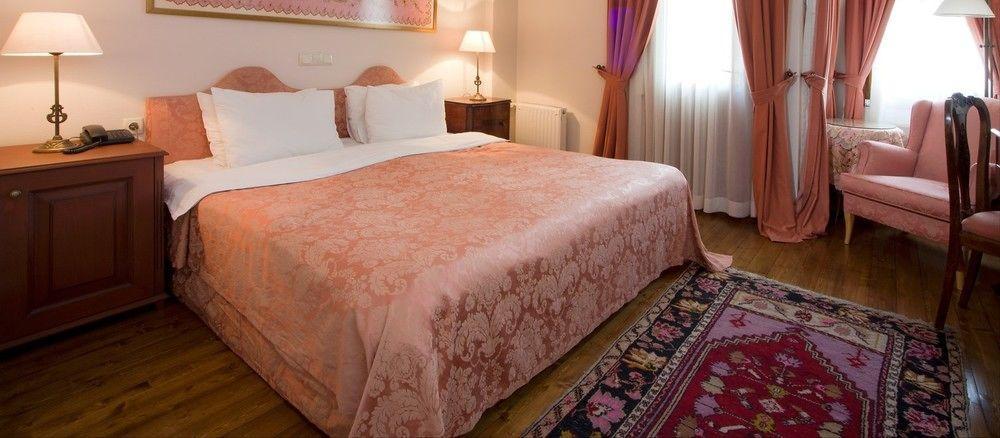 Sari Hotel