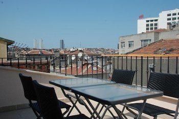 Piccolo Aparthotel 2*