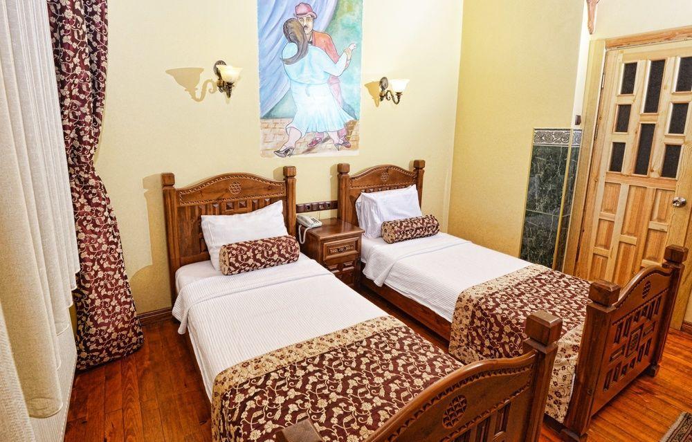 Santa Hill Hotel 3*