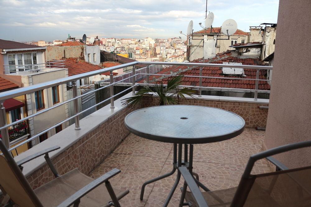 Plussuite Taksim 3*