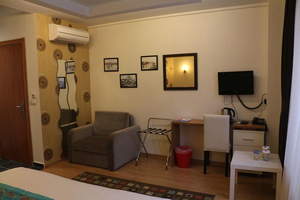 Plussuite Taksim 3*