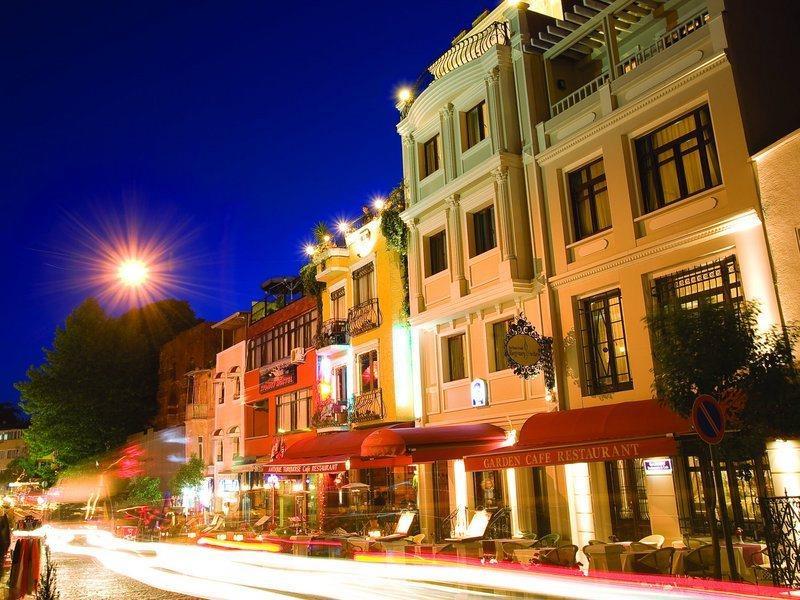Glk Premier Regency & Hotel