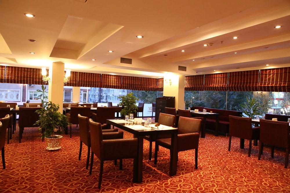 Zoe Hotel