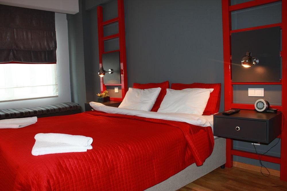 212 Aparthotel