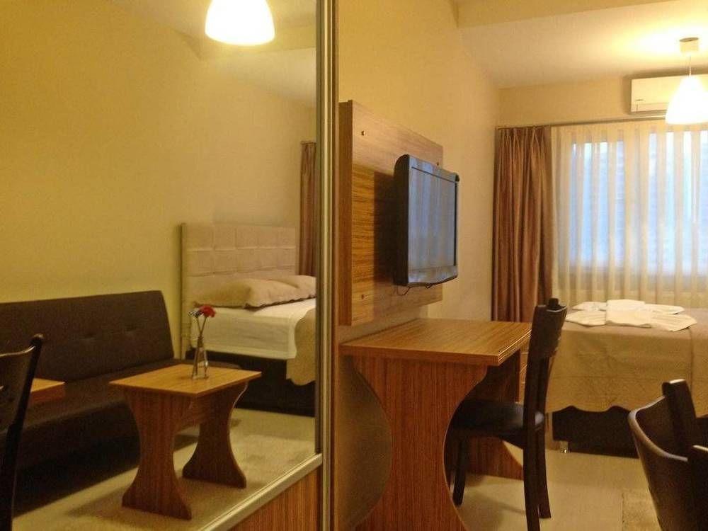 Stay Suites Aparthotel