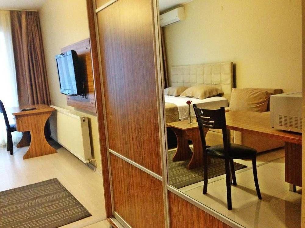 Stay Suites Aparthotel 5*