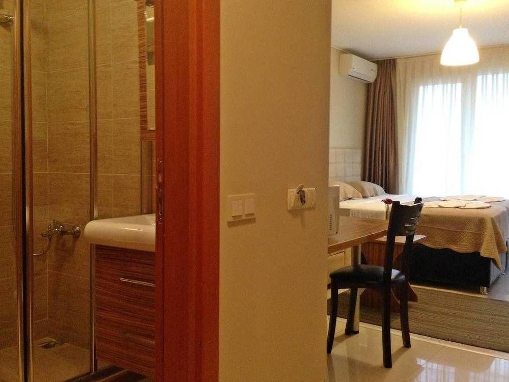 Stay Suites Aparthotel