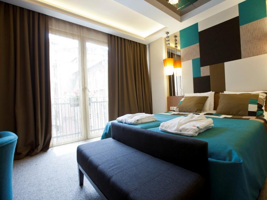 Collage Taksim Otel