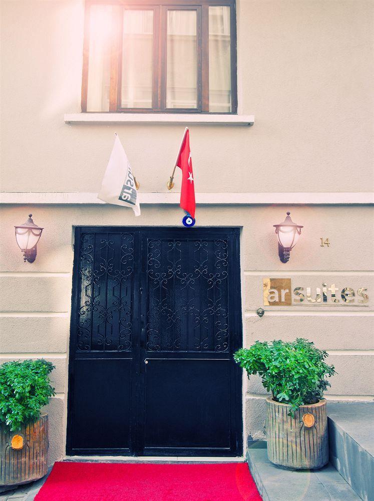 Ar * Istanbul