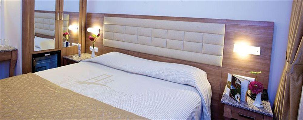 City Hotel 3*