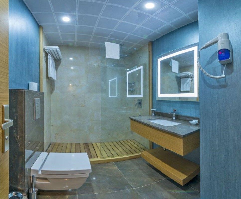 Bisetun Hotel