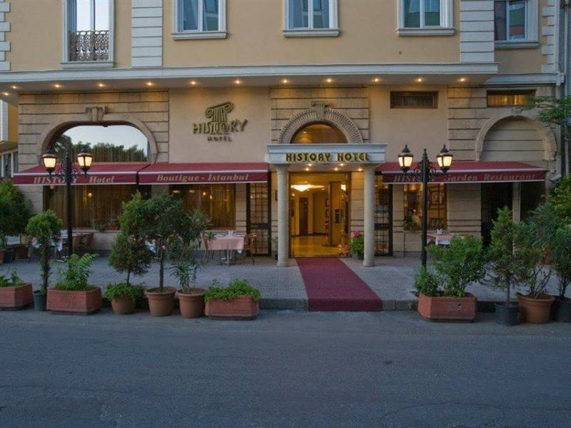 Hotel History 2*