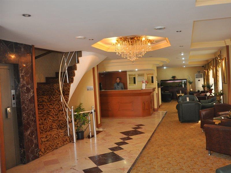 Hotel Kaya Madrid 3*